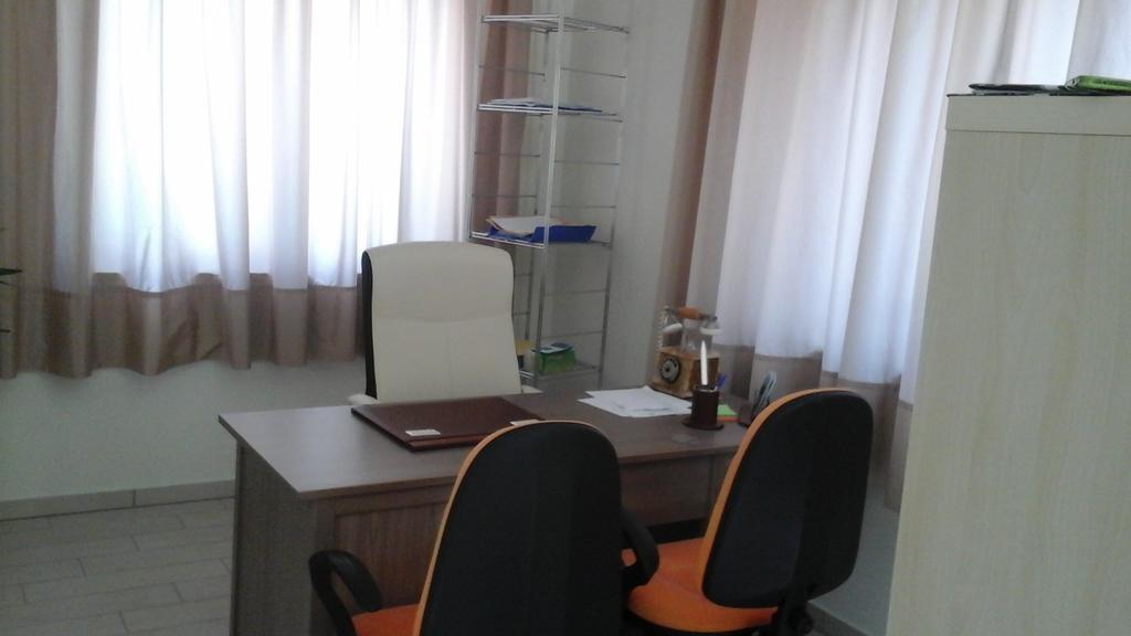Fgs Service Snc "White Room" Ruoti Exterior foto